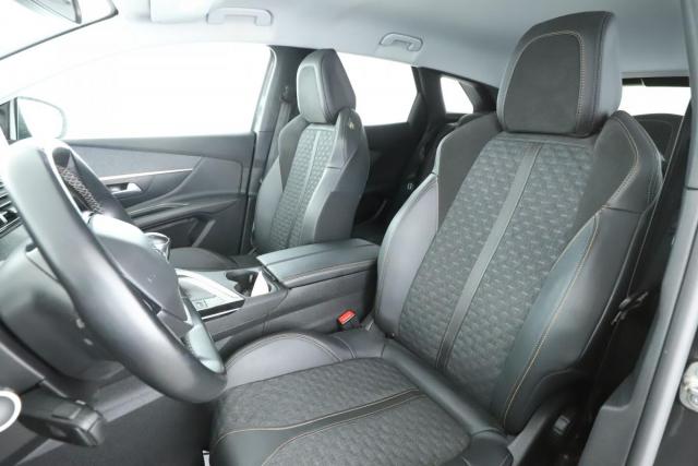 Peugeot 3008 image 5
