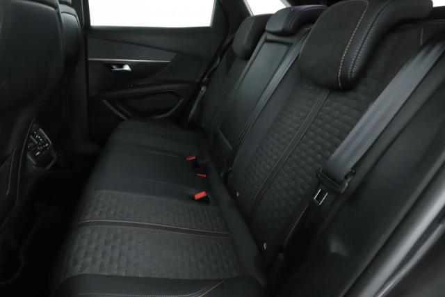 Peugeot 3008 image 1