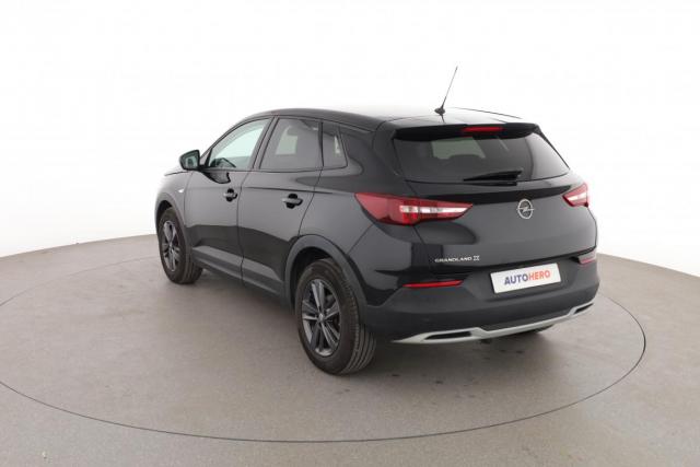 Opel Grandland X image 2