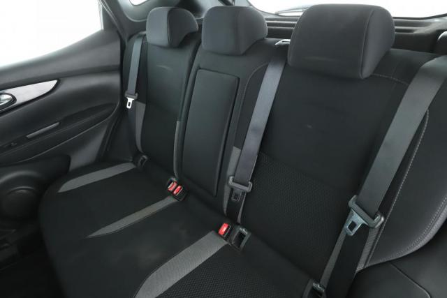 Nissan Qashqai image 8
