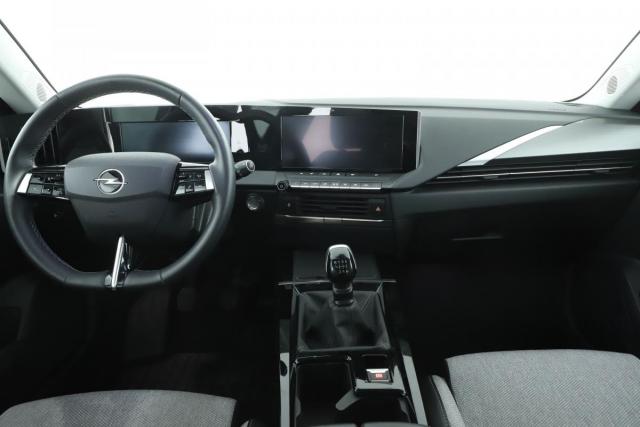 Opel Astra image 9