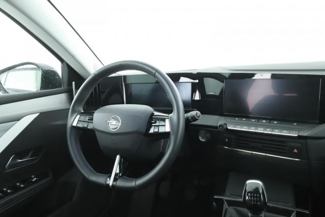 Opel Astra image 6