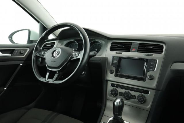 Volkswagen Golf image 7
