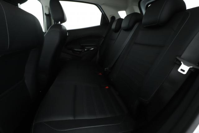 Ford Ecosport image 8