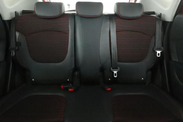 Renault Captur image 8