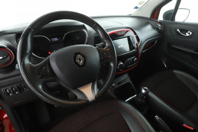 Renault Captur image 1