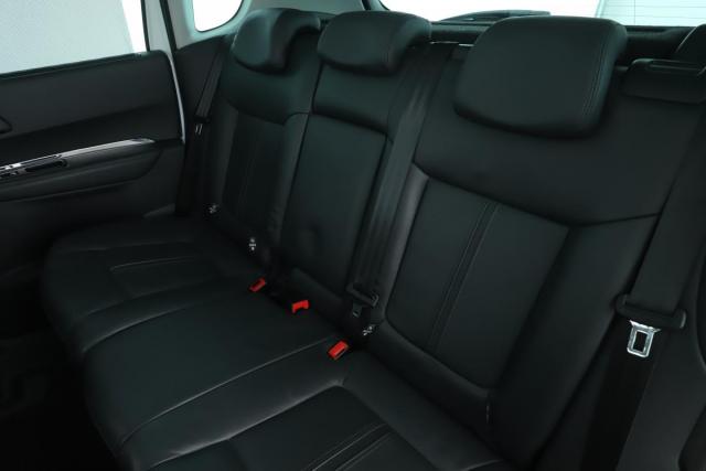 Peugeot 3008 image 6