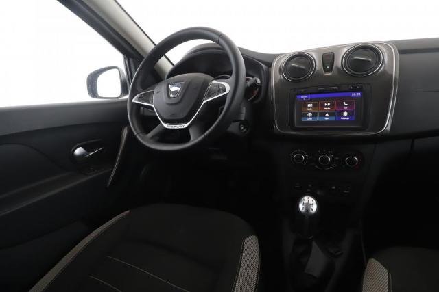 Dacia Sandero Ii image 2
