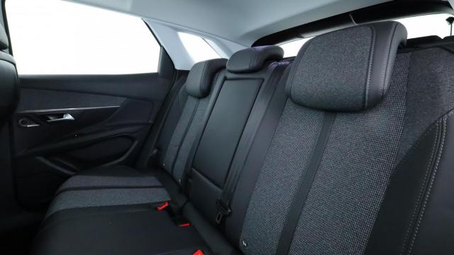 Peugeot 3008 image 7