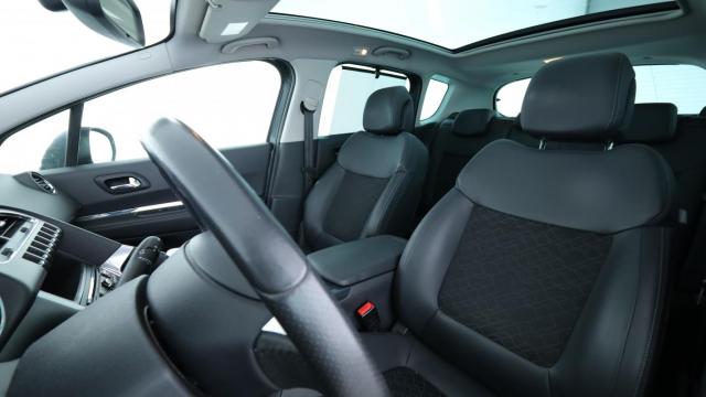 Peugeot 3008 image 8