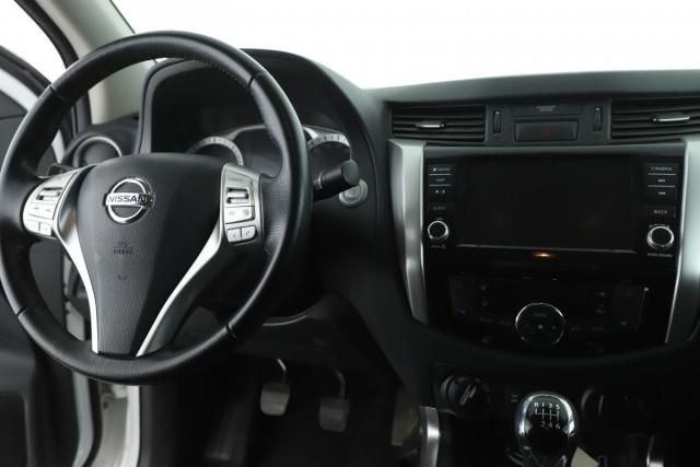 Nissan Navara image 3