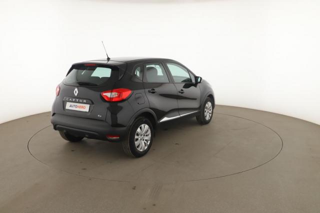 Renault Captur image 1