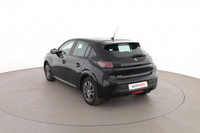 Peugeot 208 image 7