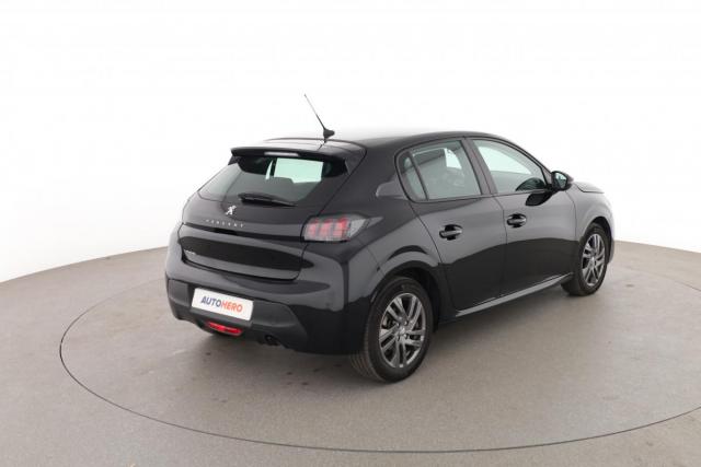 Peugeot 208 image 3