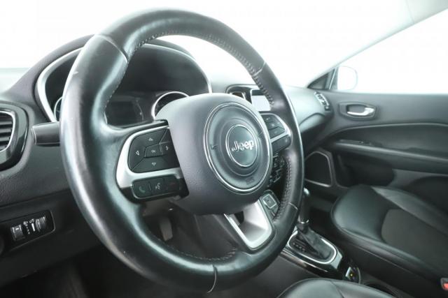 Jeep Compass image 5