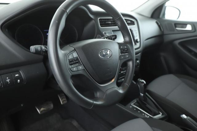 Hyundai I20 image 2