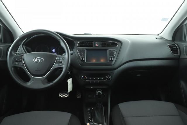 Hyundai I20 image 3