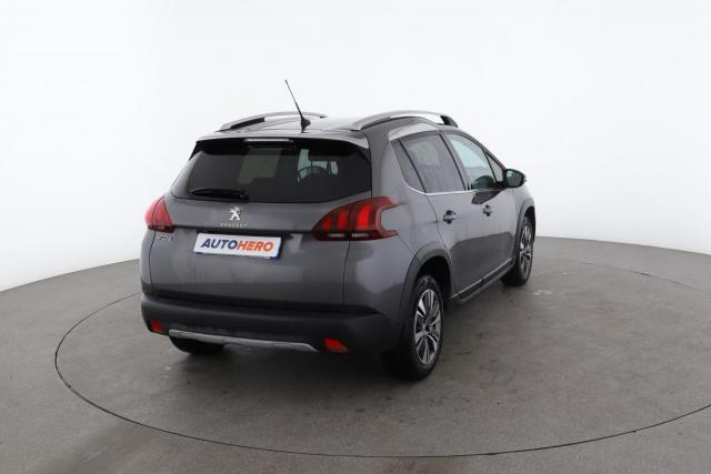 Peugeot 2008 image 1