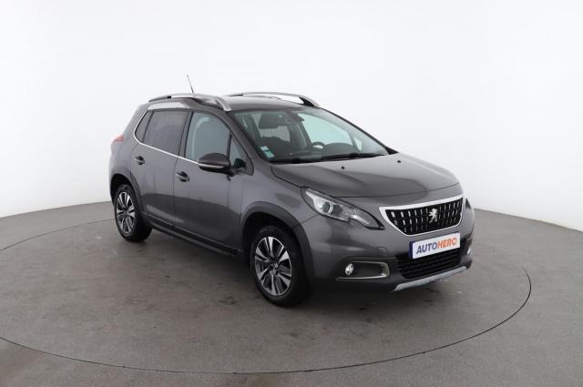 Peugeot 2008 image 8