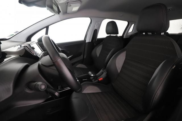 Peugeot 2008 image 4