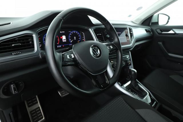 Volkswagen T-Roc image 3