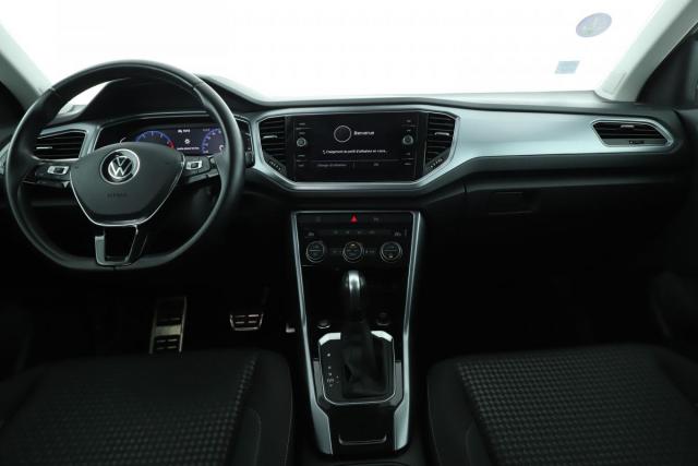 Volkswagen T-Roc image 9