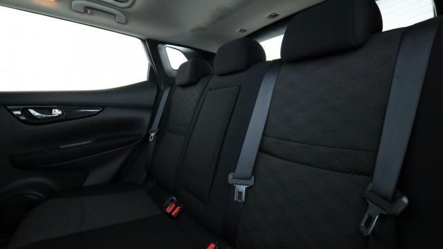 Nissan Qashqai image 1
