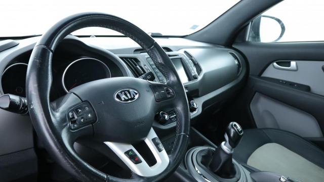 Kia Sportage image 2