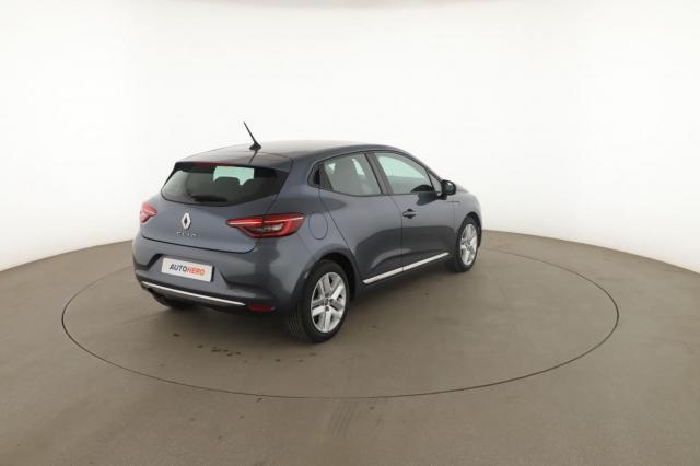 Renault Clio image 8