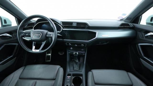 Audi Q3 image 6