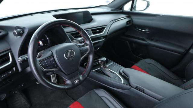 Lexus Ux image 8