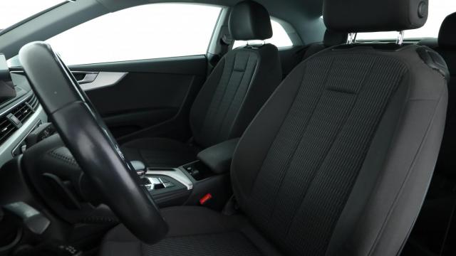 Audi A5 image 2