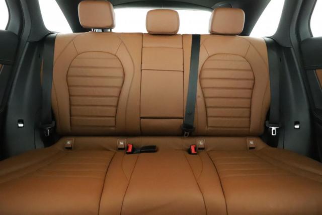 Mercedes Benz Glc image 9