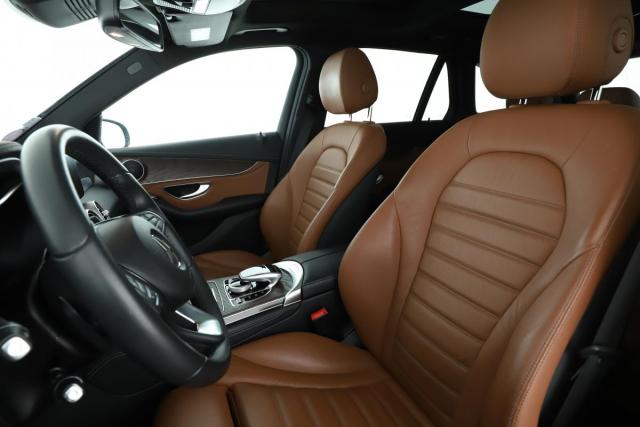 Mercedes Benz Glc image 7