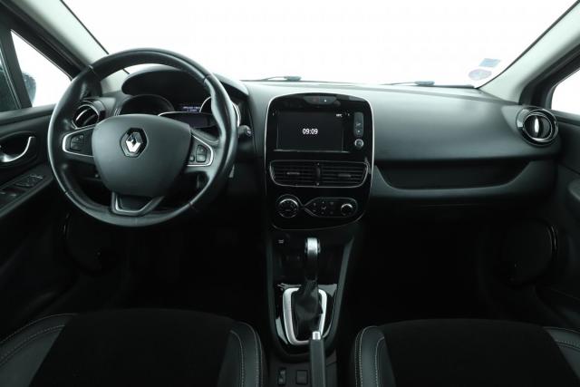 Renault Clio Estate image 5