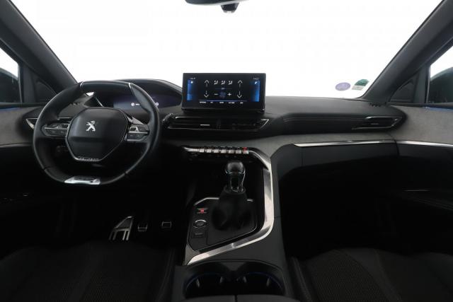 Peugeot 3008 image 8