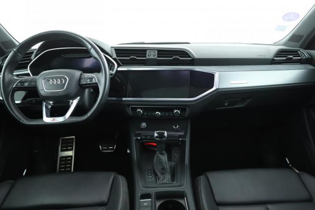 Audi Q3 Sportback image 8