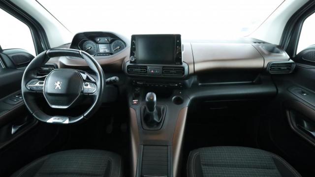 Peugeot Rifter image 7
