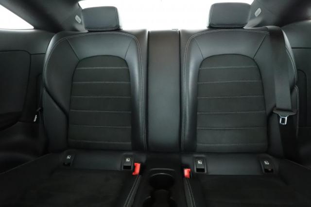 Mercedes Benz Classe C Coupe image 8