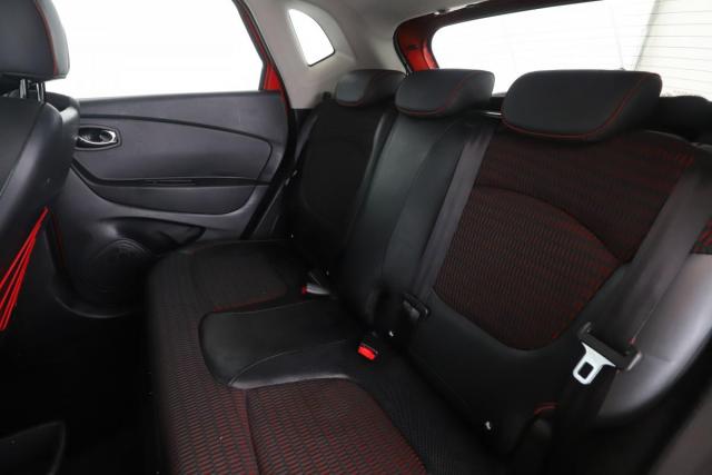 Renault Captur image 2