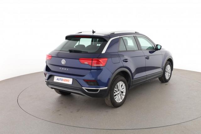 Volkswagen T-Roc image 8
