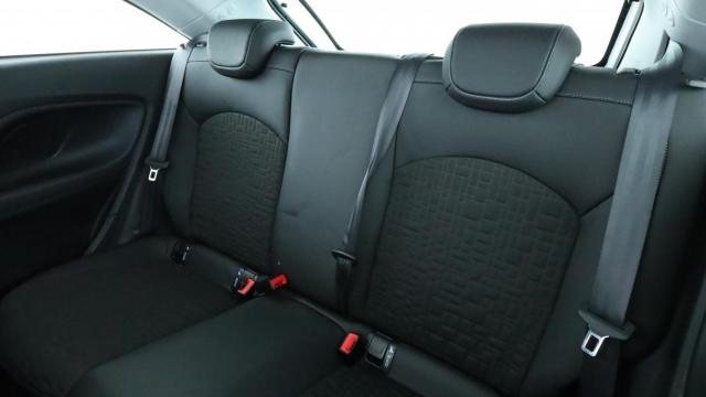 Opel Corsa image 8