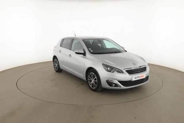 Peugeot 308 image 8