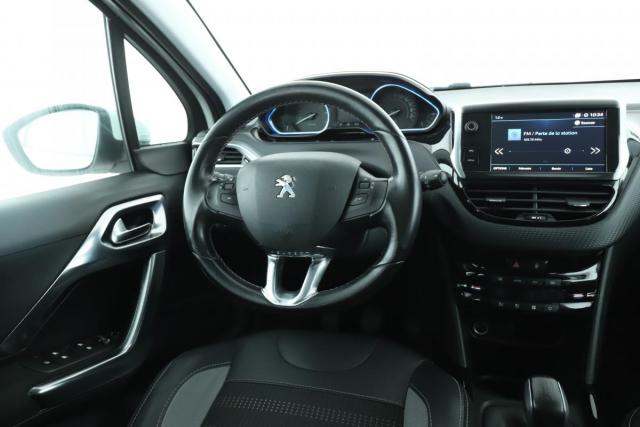 Peugeot 2008 image 1