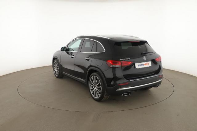 Mercedes Benz Gla image 3