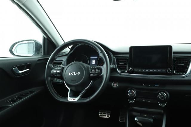 Kia Rio image 3