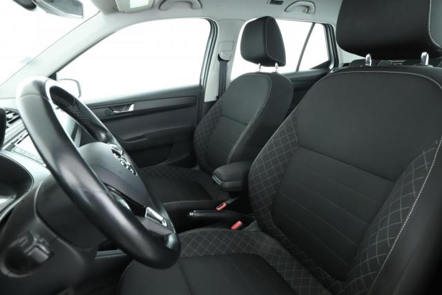 Skoda Fabia image 9