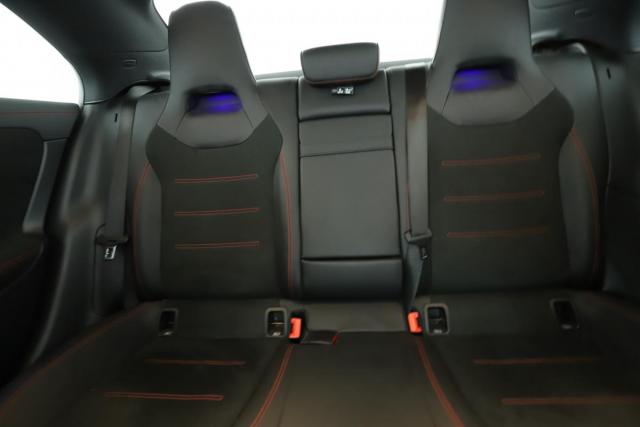 Mercedes Benz Cla image 4