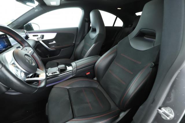 Mercedes Benz Cla image 9