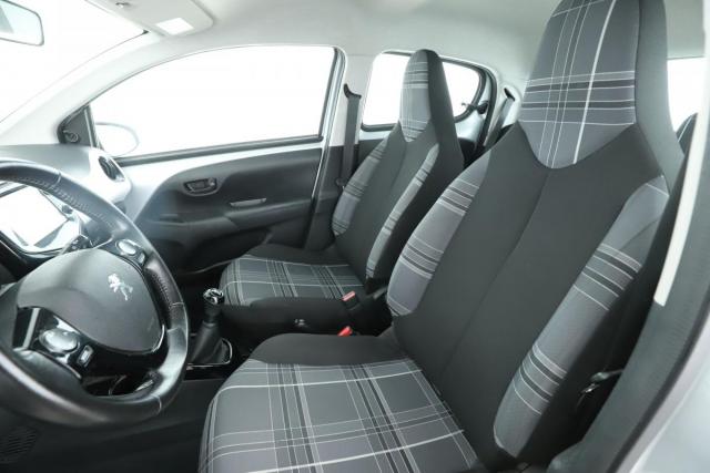 Peugeot 108 image 2